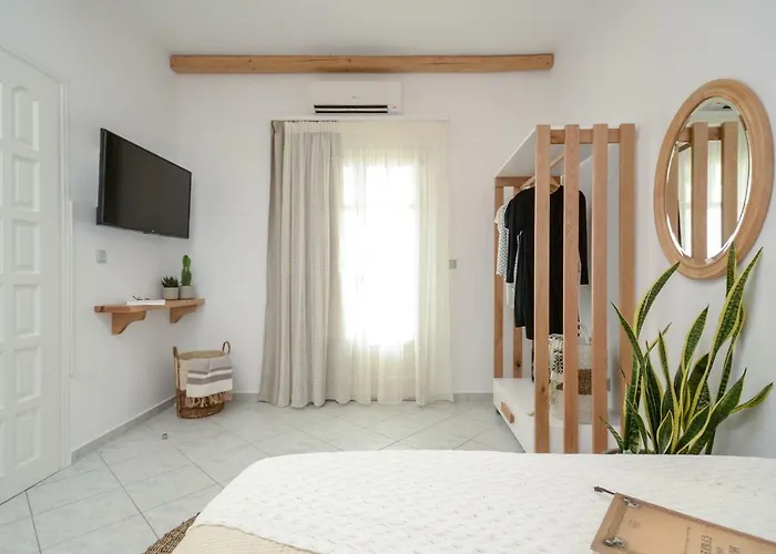 Апартаменты Smirida Naxos City